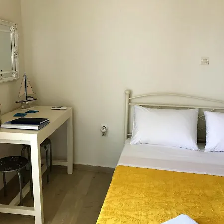 μελίτατα 13 罗希姆诺