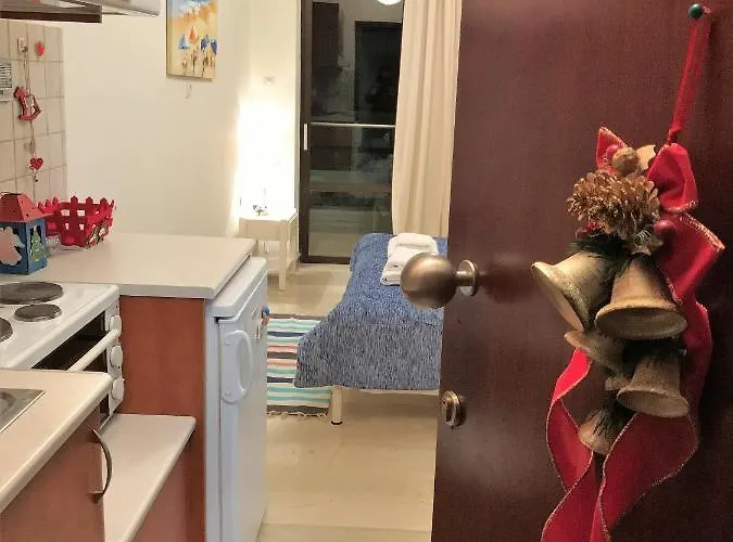 μελίτατα 13 *